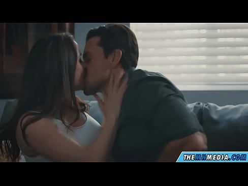 ❤️ ʻO ka moe kolohe me ka makuahine busty maikaʻi ❤ Anal video ia makou ❌❤
